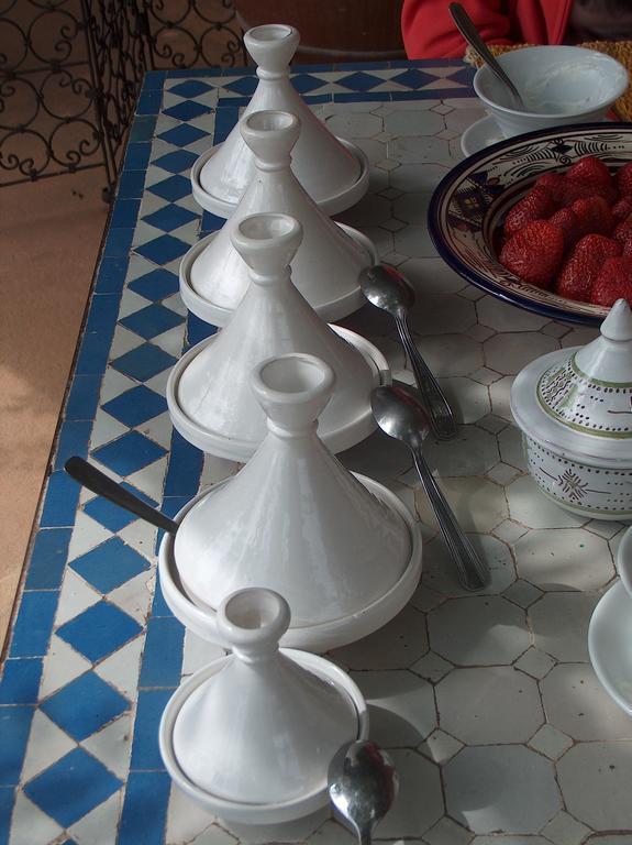 Riad Dar Oulhoum Марракеш Экстерьер фото